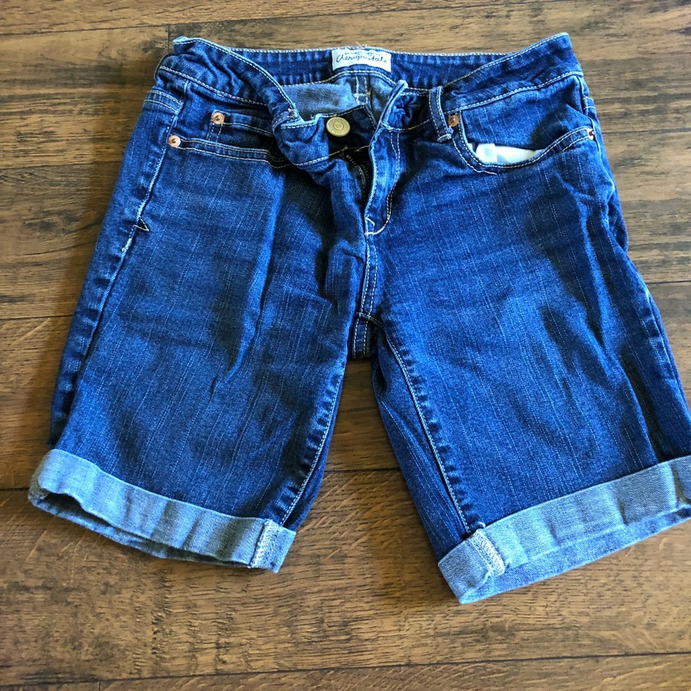Bermuda Aeropostale shorts